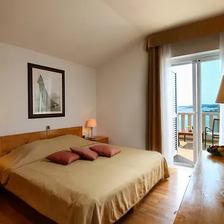 Indijan Hotel Orebić