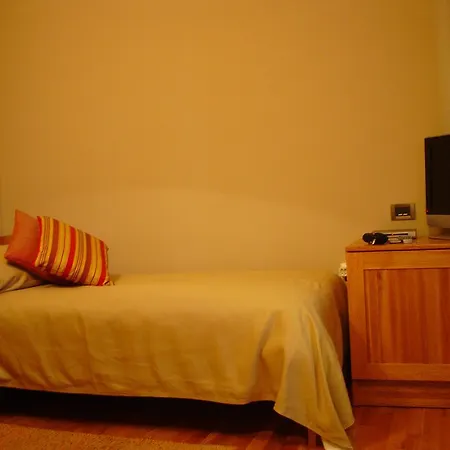 Indijan 4* Orebić