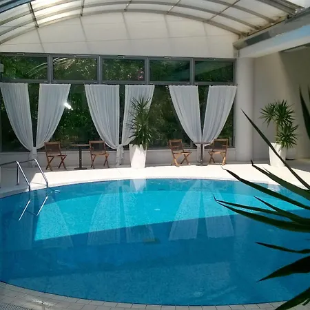 Hotel Indijan 4*