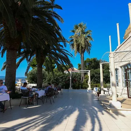 Indijan Hotel Orebić